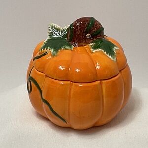 ROYAL NORFOLK PUMPKIN CANDY DISH W/ LID